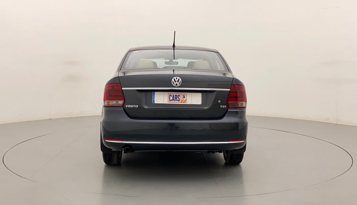 2016 Volkswagen Vento HIGHLINE PETROL AT, Petrol, Automatic, 72,451 km, Back/Rear