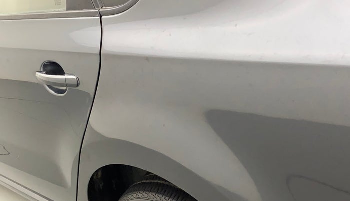 2016 Volkswagen Vento HIGHLINE PETROL AT, Petrol, Automatic, 72,451 km, Left quarter panel - Minor scratches