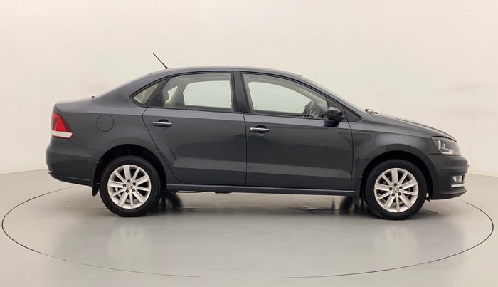 2016 Volkswagen Vento HIGHLINE PETROL AT, Petrol, Automatic, 72,451 km, Right Side View