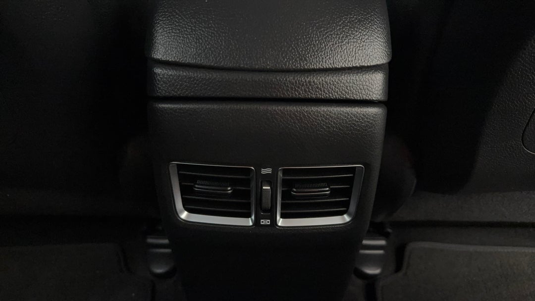 2013 Hyundai i30 Premium, Automatic, 74459 km, Rear A/C Vent