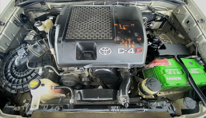 2015 Toyota Fortuner 3.0 AT 4X2, Diesel, Automatic, 90,167 km, Open Bonet