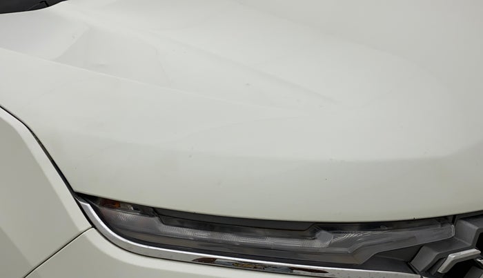 2022 Tata Safari XMA, Diesel, Automatic, 20,858 km, Bonnet (hood) - Slightly dented