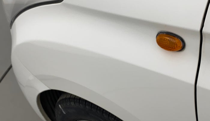 2017 Hyundai Eon ERA PLUS (O), Petrol, Manual, 62,413 km, Left fender - Slightly dented