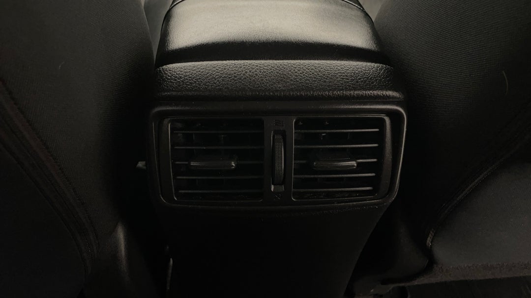 Rear A/C Vent