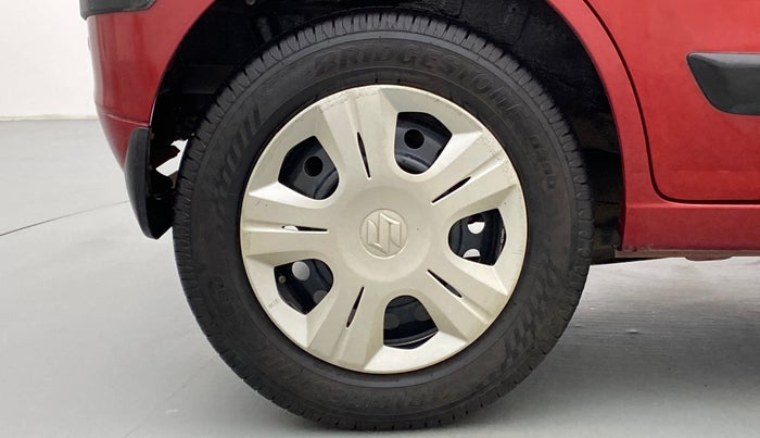 2015 Maruti Wagon R 1.0 VXI, Petrol, Manual, 28,725 km, Right Rear Wheel