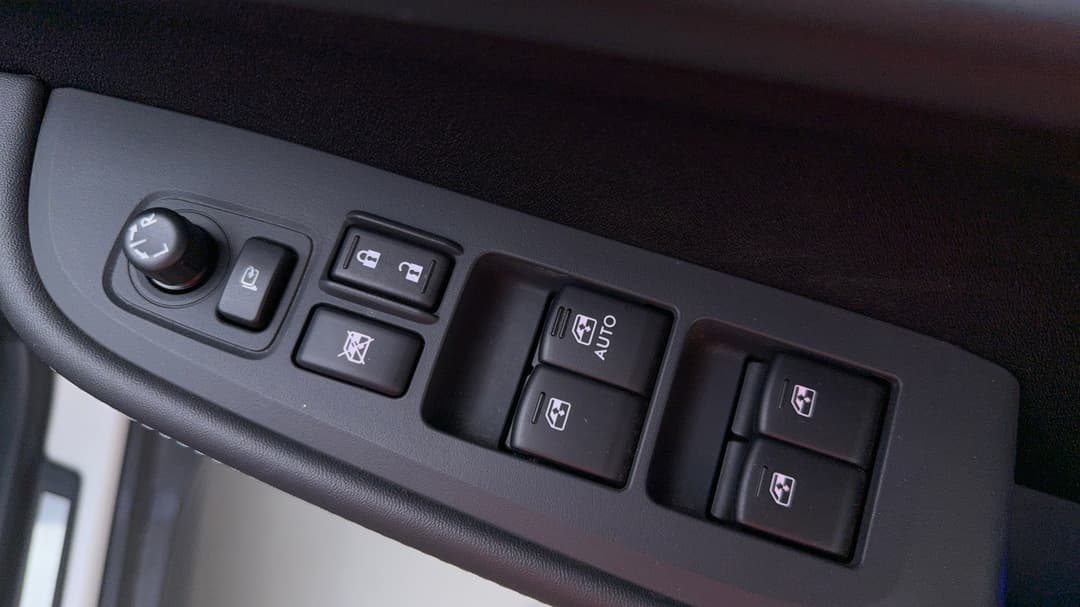Drivers Side Door Panel Controls