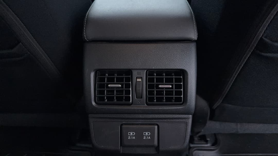 Rear A/C Vent