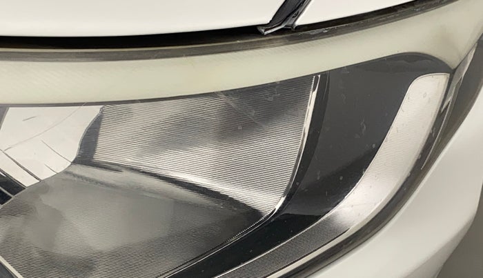 2016 Hyundai Elite i20 SPORTZ 1.2, Petrol, Manual, 57,180 km, Right headlight - Minor scratches