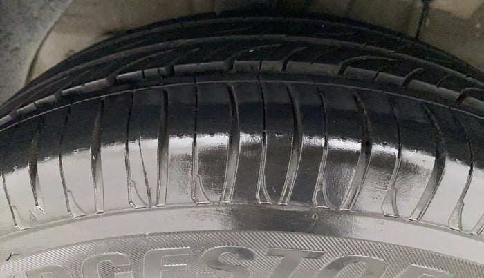 2016 Hyundai Elite i20 SPORTZ 1.2, Petrol, Manual, 57,180 km, Right Rear Tyre Tread