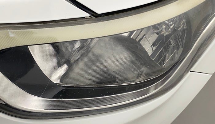 2016 Hyundai Elite i20 SPORTZ 1.2, Petrol, Manual, 57,180 km, Left headlight - Minor scratches