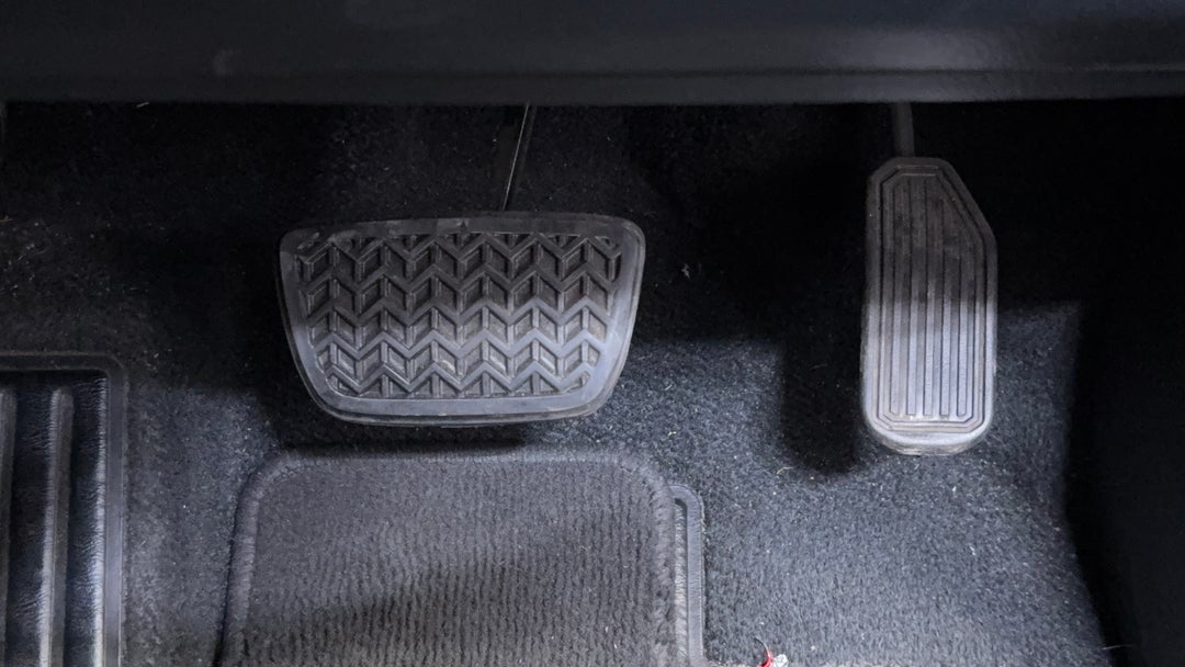 Pedals and Footmat