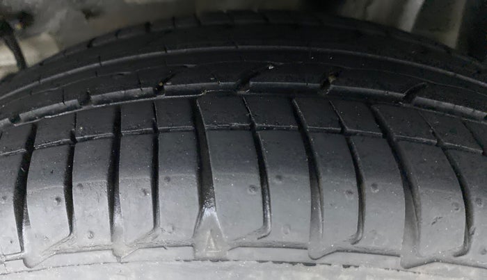 2019 Tata Tiago XZ+ 1.2 Revotron, Petrol, Manual, 19,602 km, Left Rear Tyre Tread