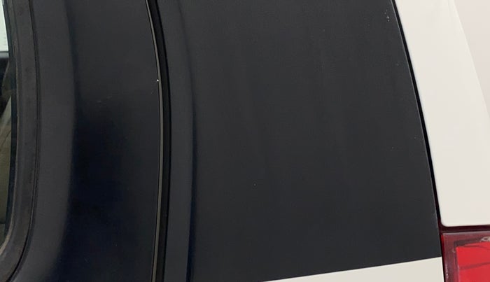 2017 Maruti Wagon R 1.0 VXI AMT, Petrol, Automatic, 87,698 km, Left quarter panel - Graphic sticker