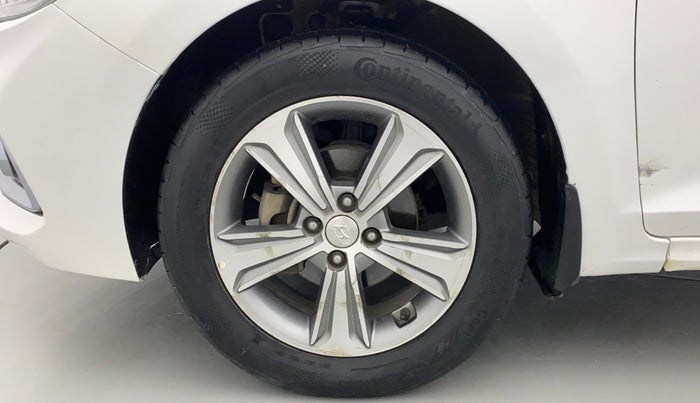 2017 Hyundai Verna 1.6 VTVT SX (O) AT, Petrol, Automatic, 64,198 km, Left Front Wheel