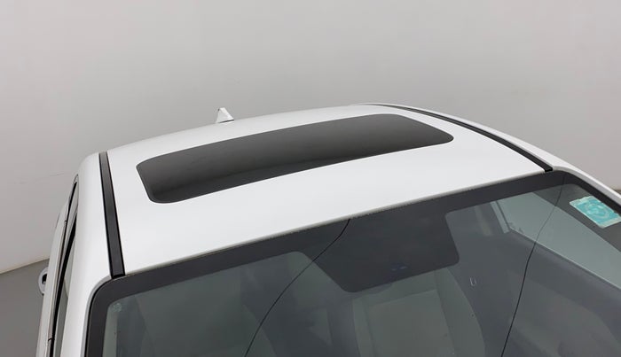 2017 Hyundai Verna 1.6 VTVT SX (O) AT, Petrol, Automatic, 64,198 km, Roof