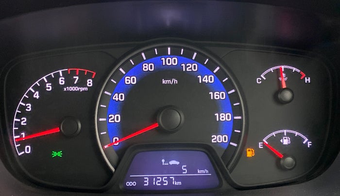 2014 Hyundai Xcent SX 1.2, Petrol, Manual, 31,338 km, Odometer Image