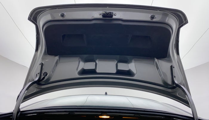 2013 Volkswagen Vento HIGHLINE DIESEL, Diesel, Manual, 40,608 km, Boot Door Open