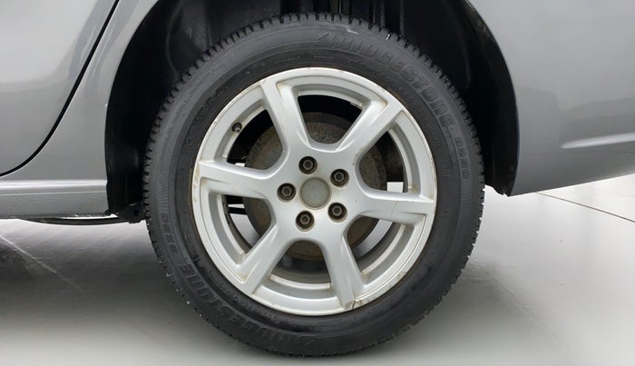 2013 Volkswagen Vento HIGHLINE DIESEL, Diesel, Manual, 40,608 km, Left Rear Wheel