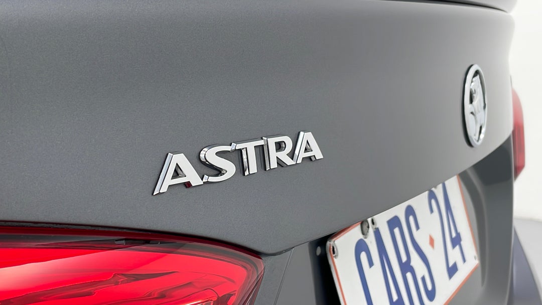 Badge (Boot Left Side)