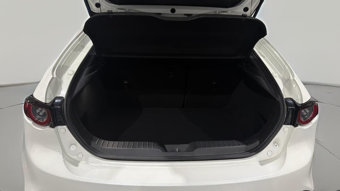 2021 Mazda Mazda3 G20 Evolve, Automatic, 81359 km, Boot Inside View
