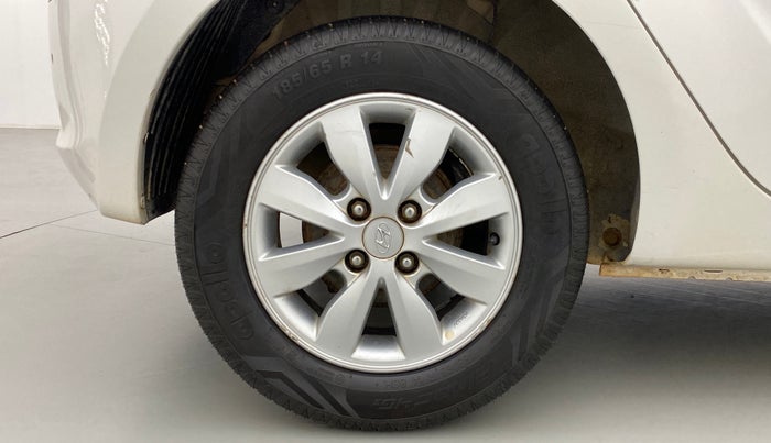 2014 Hyundai i20 SPORTZ 1.2 VTVT, Petrol, Manual, 70,635 km, Right Rear Wheel