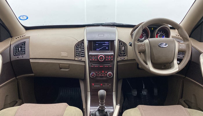2014 Mahindra XUV500 W6 4X2, Diesel, Manual, 75,922 km, Dashboard