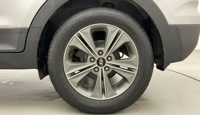 2017 Hyundai Creta SX PLUS AT 1.6 PETROL, Petrol, Automatic, 97,470 km, Left Rear Wheel