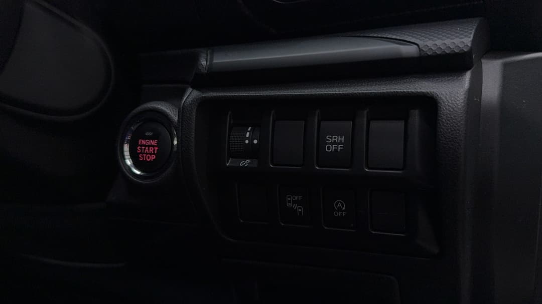 2024 Subaru Forester 2.5i (AWD), Automatic, 57040 km, Utility Switches/Buttons