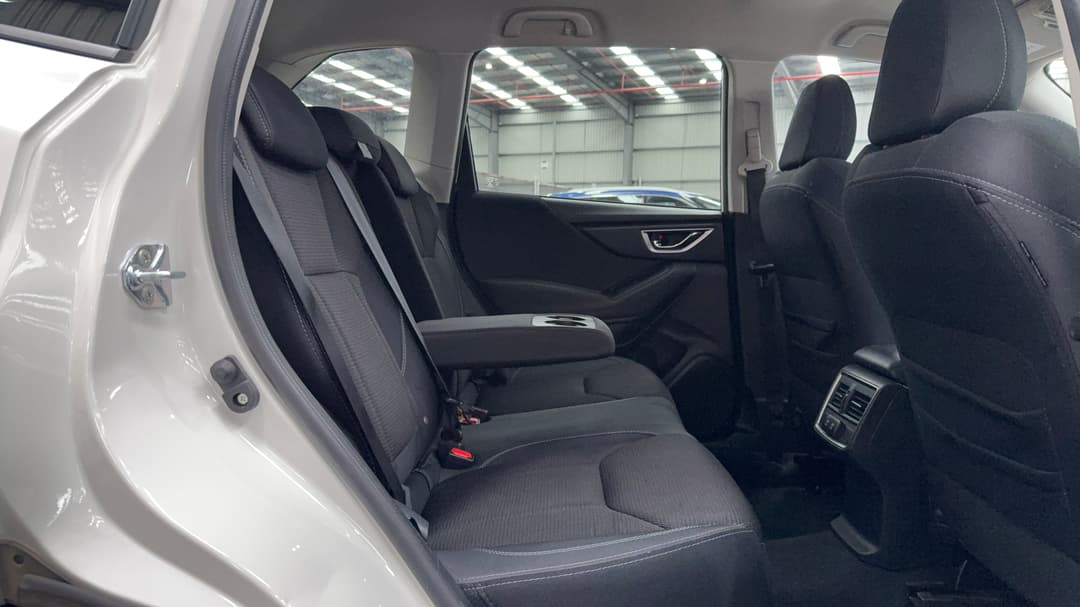 2024 Subaru Forester 2.5i (AWD), Automatic, 57040 km, Right Side Rear Door Cabin View