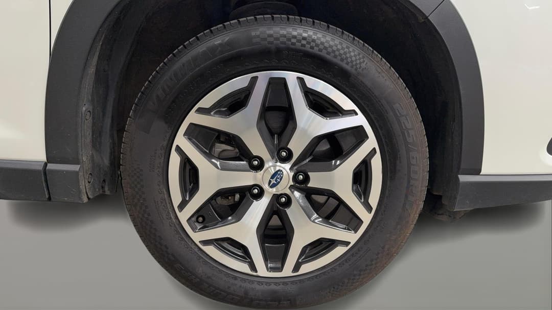 2024 Subaru Forester 2.5i (AWD), Automatic, 57040 km, Right Front Wheel