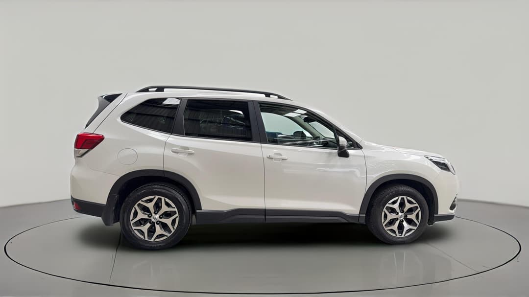 2024 Subaru Forester 2.5i (AWD), Automatic, 57040 km, Right Side View