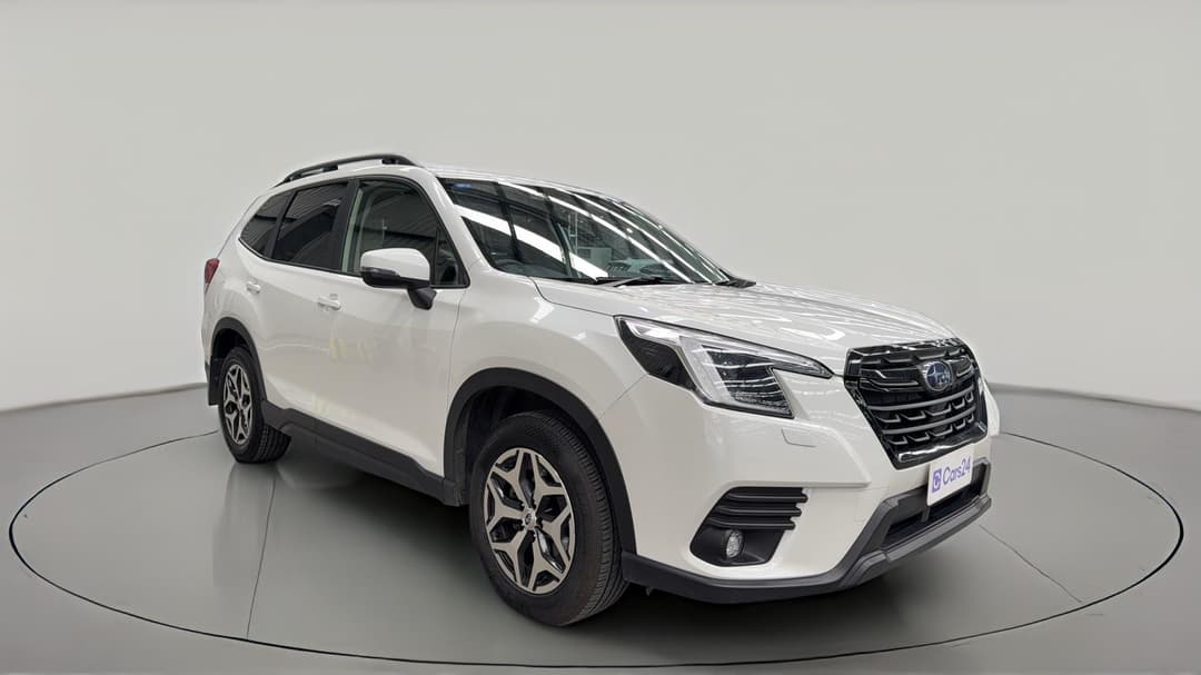 2024 Subaru Forester 2.5i (AWD), Automatic, 57040 km, Right Front Diagonal (45- Degree) View