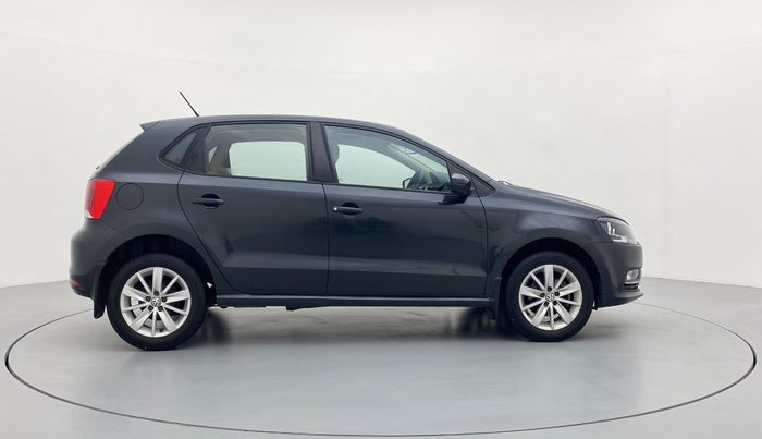 2016 Volkswagen Polo HIGHLINE1.2L PETROL, Petrol, Manual, 40,185 km, Right Side View