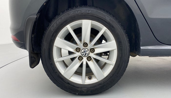 2016 Volkswagen Polo HIGHLINE1.2L PETROL, Petrol, Manual, 40,185 km, Right Rear Wheel
