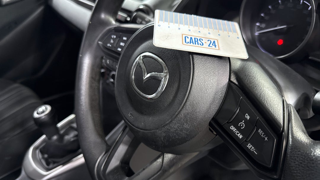 2017 Mazda Mazda2 Neo, Manual, 86429 km, Steering Wheel Body Wear