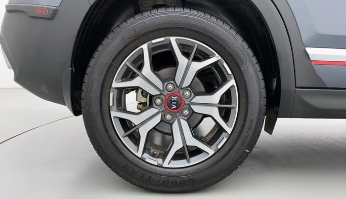 2020 KIA SELTOS 1.4 GTX+ TURBO GDI PETROL AT, Petrol, Automatic, Right Rear Wheel