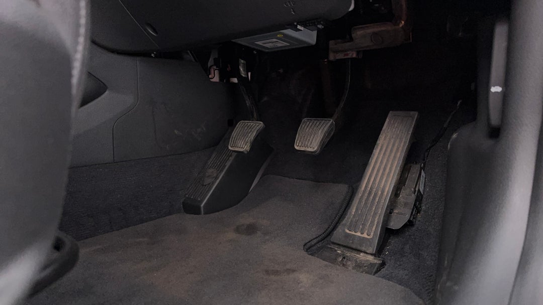 2017 Hyundai Tucson Active X (fwd), Manual, 98964 km, Pedals and Footmat