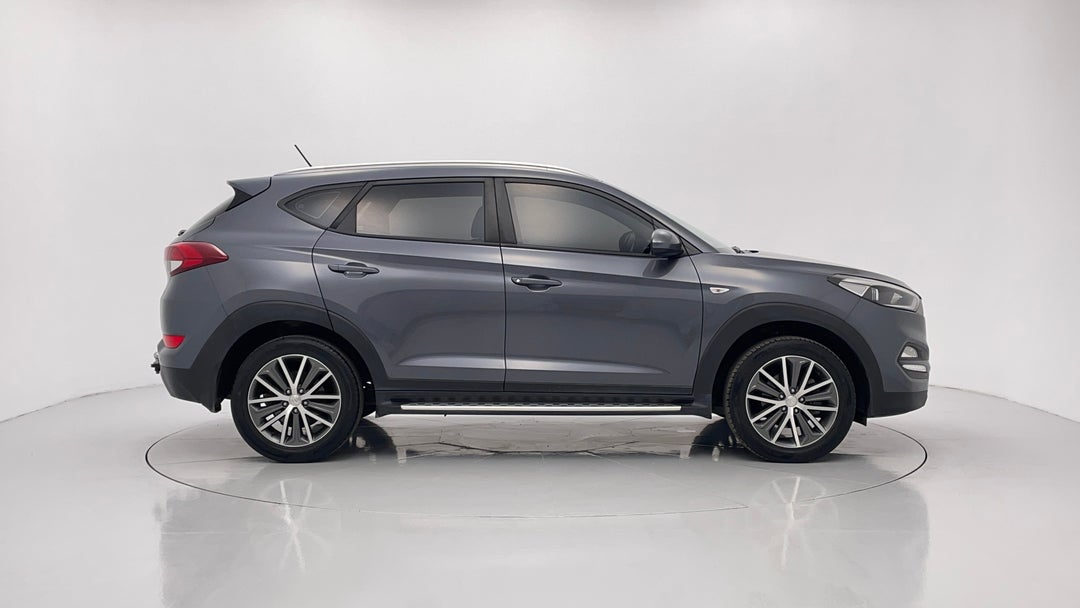 2017 Hyundai Tucson Active X (fwd), Manual, 98964 km, Right Side View