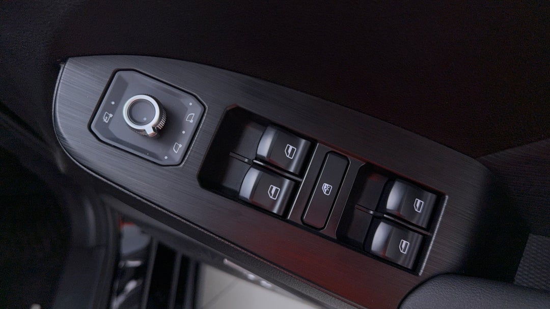 Drivers Side Door Panel Controls