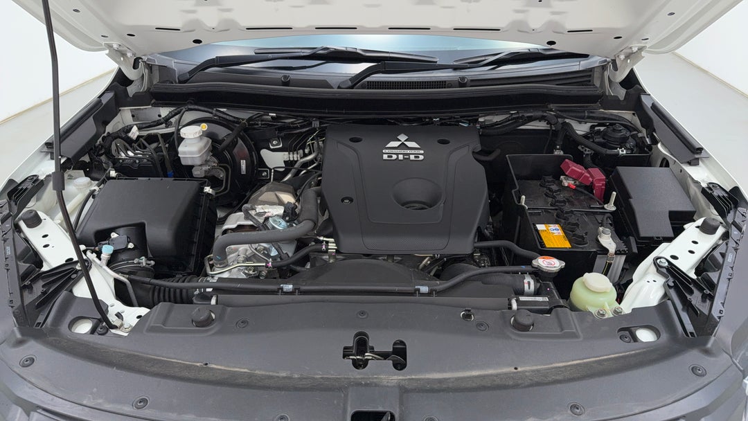 Open Bonnet (Engine)