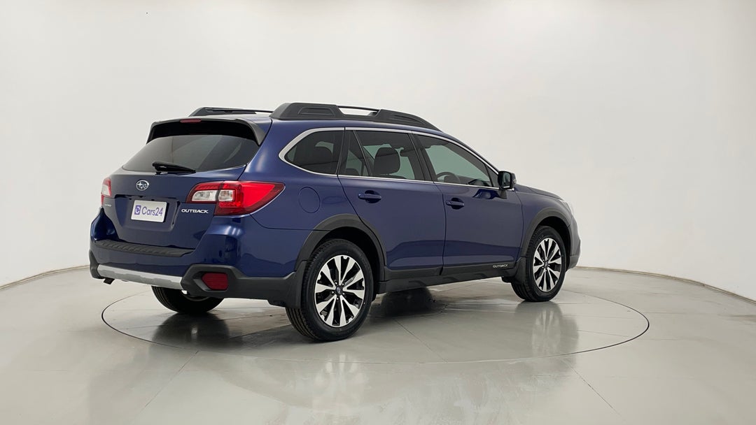 Right Back Diagonal (45- Degree) View