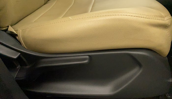 2019 Honda Amaze 1.2L I-VTEC S, Petrol, Manual, 22,067 km, Driver Side Adjustment Panel