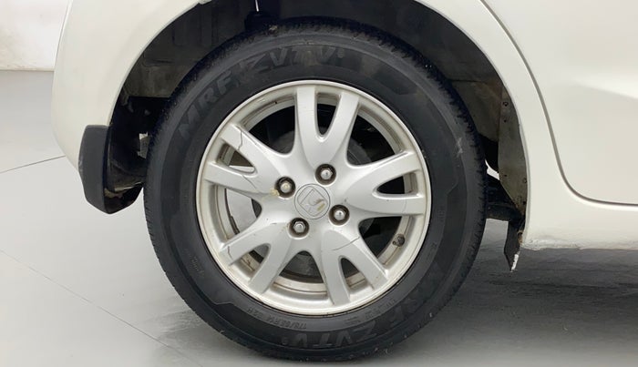 2012 Honda Brio V MT, Petrol, Manual, 79,896 km, Right Rear Wheel