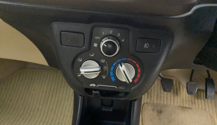 2012 Honda Brio V MT, Petrol, Manual, 79,896 km, AC Unit - Main switch light not functional