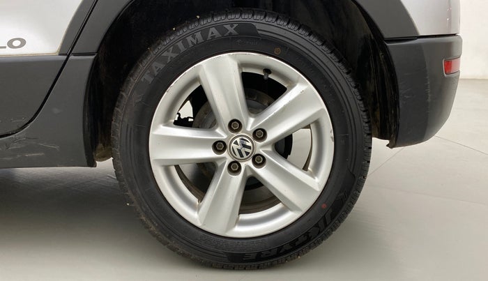 2014 Volkswagen Cross Polo HIGHLINE TDI, Diesel, Manual, 76,838 km, Left Rear Wheel