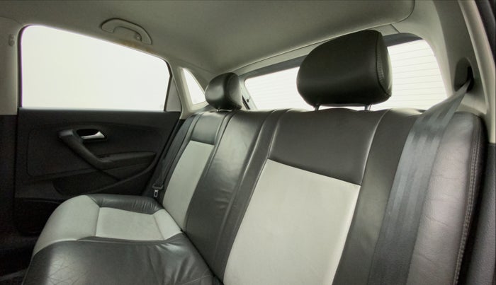 2014 Volkswagen Cross Polo HIGHLINE TDI, Diesel, Manual, 76,838 km, Right Side Rear Door Cabin