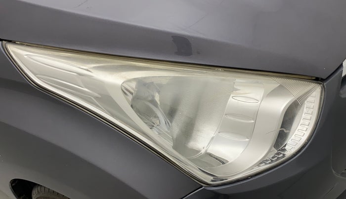 2015 Hyundai Eon ERA +, Petrol, Manual, 41,999 km, Right headlight - Minor scratches