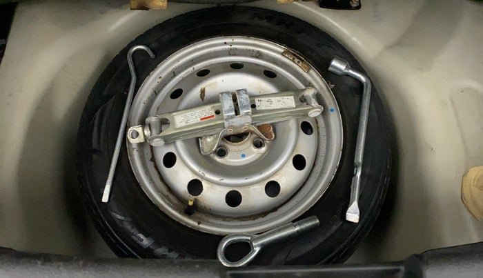 2012 Maruti Swift LXI, Petrol, Manual, 29,397 km, Spare Tyre