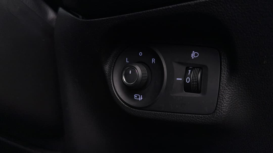 2023 MG Mg5 Essence, Automatic, 42431 km, Utility Switches/Buttons