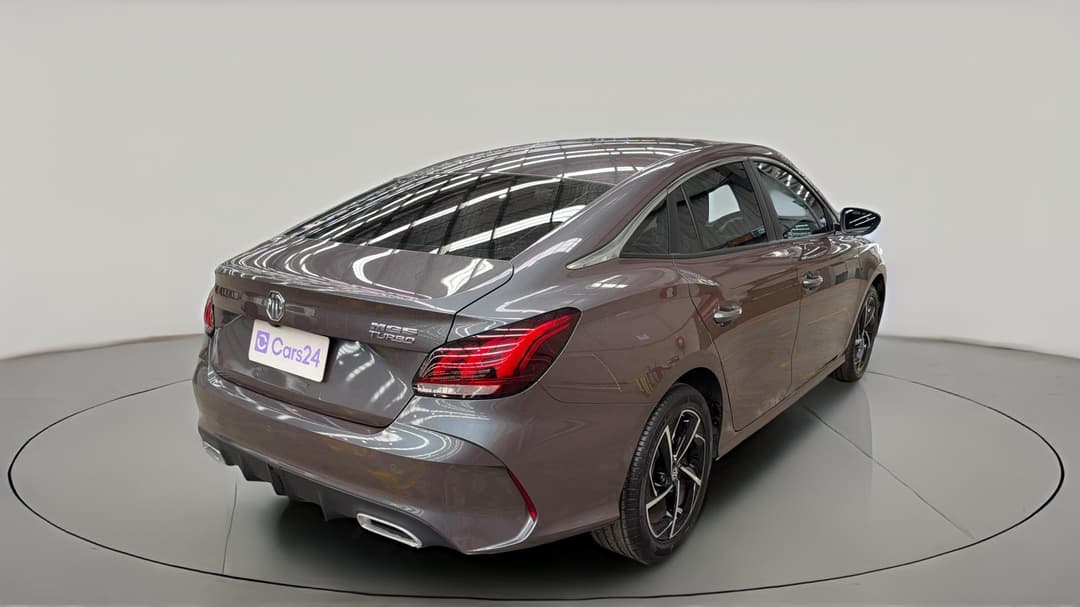 2023 MG Mg5 Essence, Automatic, 42431 km, Right Back Diagonal (45- Degree) View